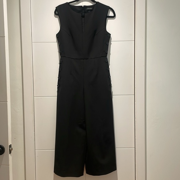 Club Monaco | Klauss Jumpsuit | Size 2 | Chic & Timeless - Picture 4 of 7